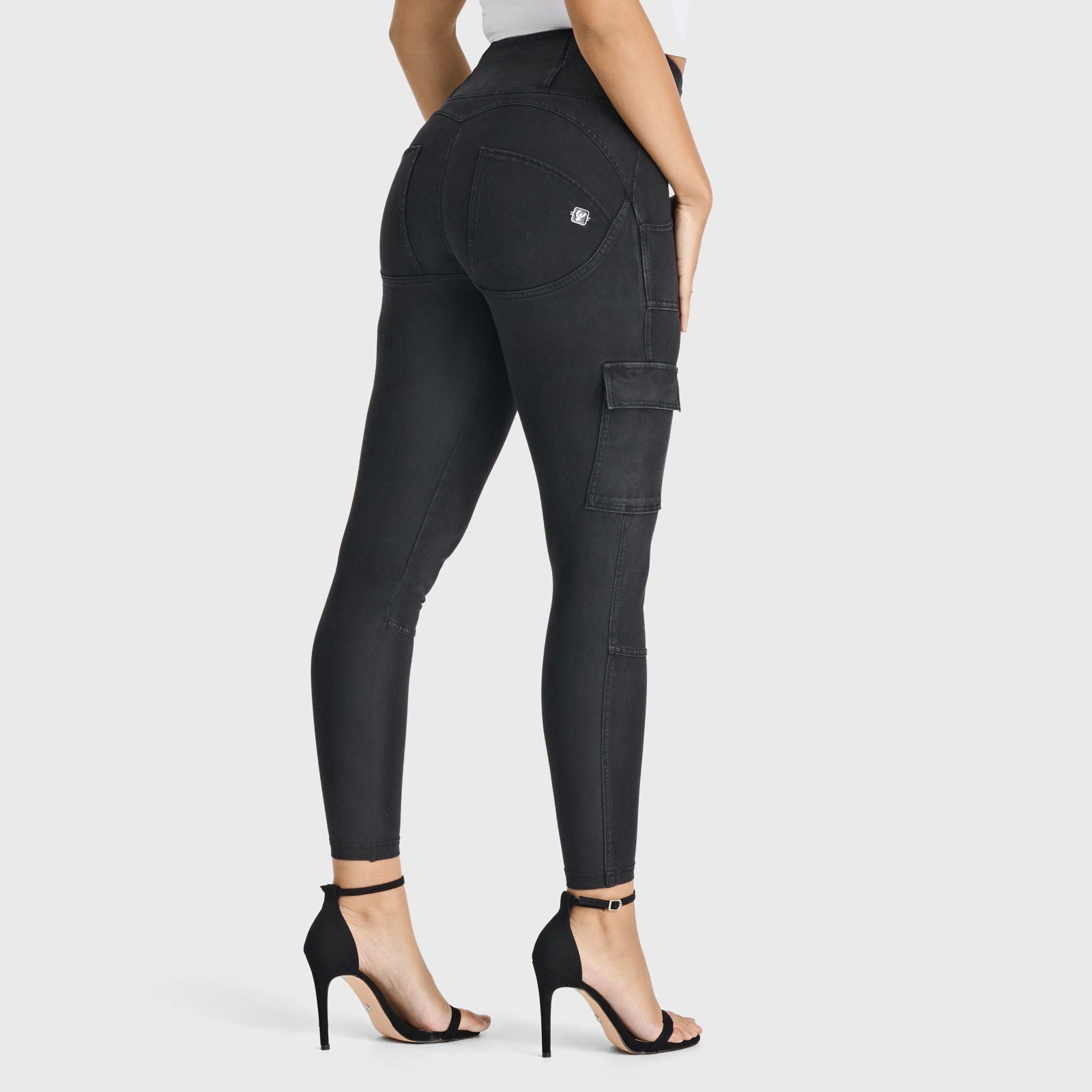 WR.UP® Cargo Denim - High Waisted - 7/8 Length - Black + Black Stitching 1