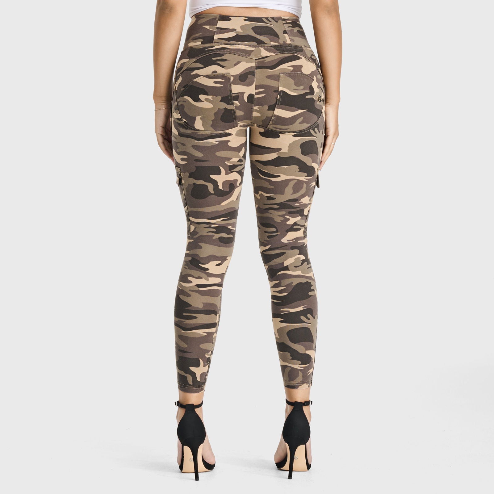 WR.UP® Cargo Fashion - High Waisted - 7/8 Length - Brown Camo - Freddy Australia