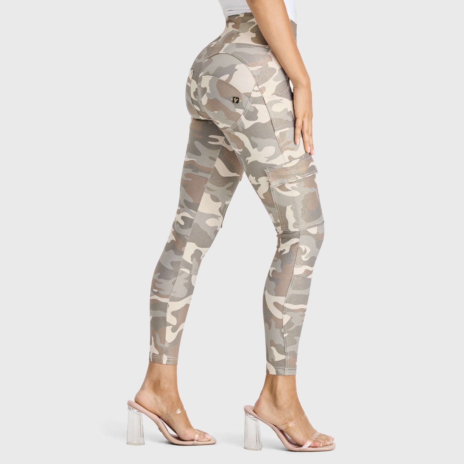 WR.UP® Cargo Fashion - High Waisted - 7/8 Length - Glitter Gold Camo 1