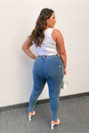 WR.UP® Curvy Denim - High Waisted - Full Length - Light Blue + Yellow Stitching 1