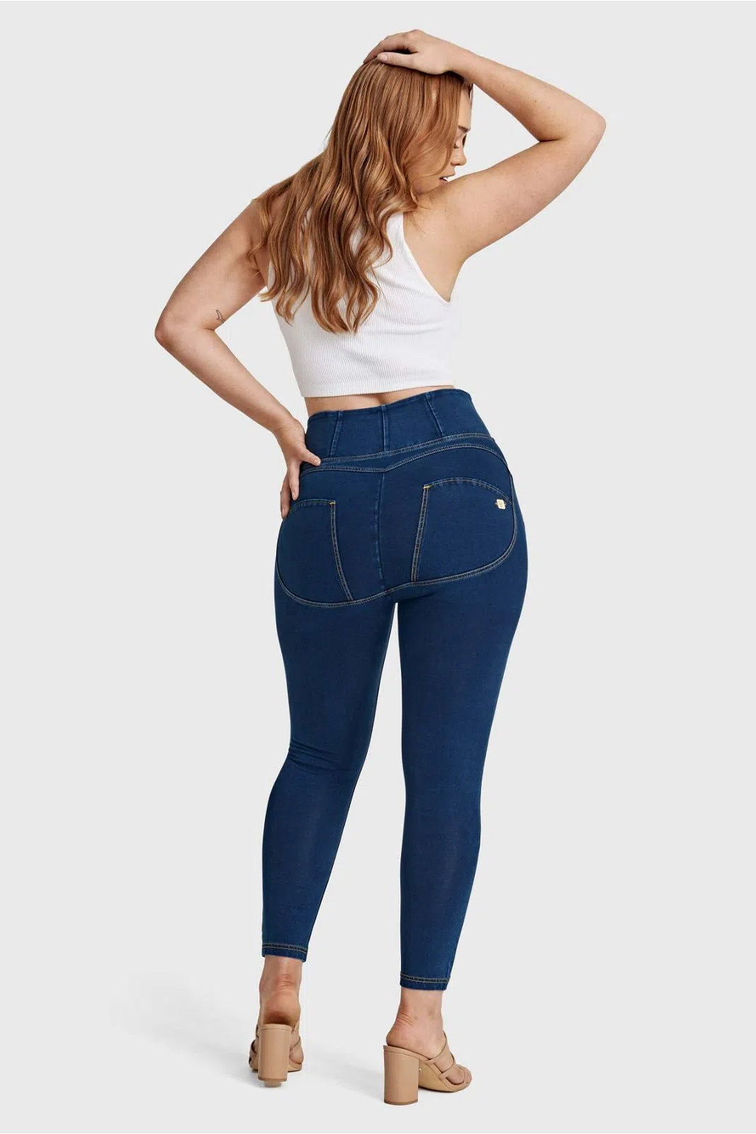 WR.UP® Curvy Denim - Zip High Waisted - 7/8 Length - Dark Blue + Yellow Stitching 3