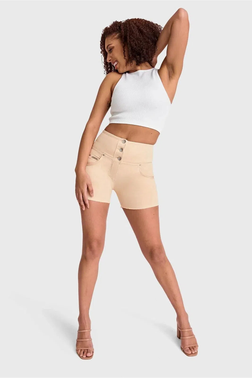 WR.UP® SNUG Jeans - 3 Button High Waisted - Shorts - Beige 3