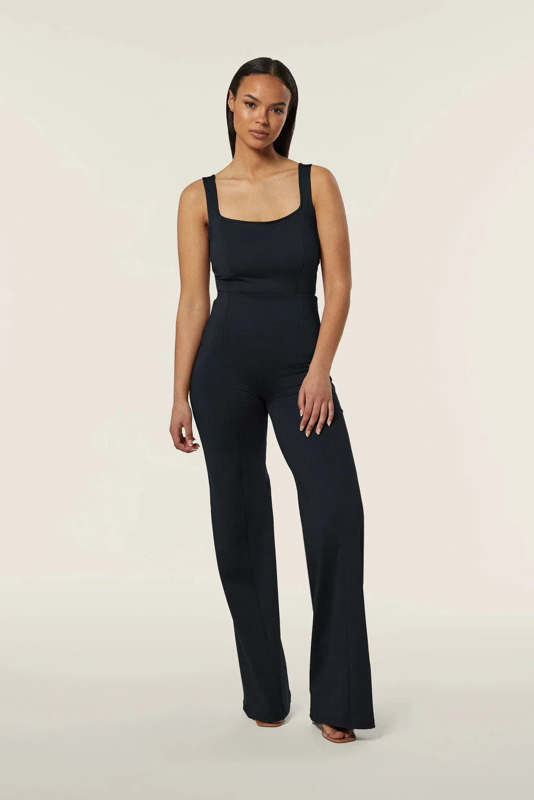 WRUP DIWO - High Waisted - Wide Leg - Black 1